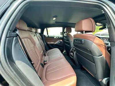 2020 BMW X6 — миниатюра 4