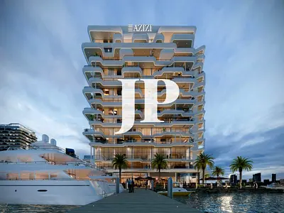 Spacious layout - premium amenities - prime view