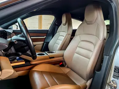 2022 Porsche TAYCAN 缩略图 11