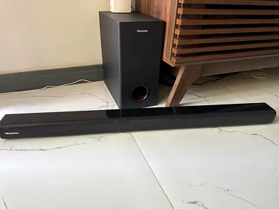 Hisense Soundbar with Wireless Subwoofer