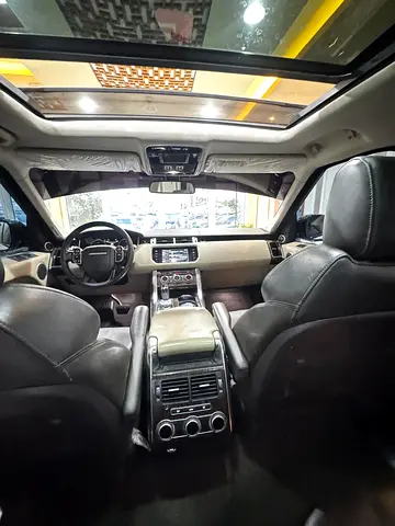 2015 LAND Rover RANGE ROVER SPORT thumbnail 6