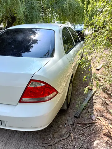 صورة 2 لـ 2009 Nissan SUNNY