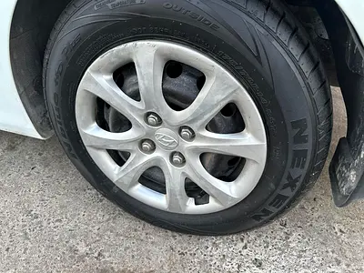 2016 Hyundai ACCENT 照片 5