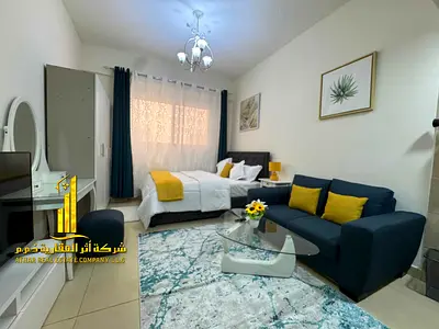 للإيجار الشهري بعجمان – استوديو فاخر مع مطبخ منفصل بالكامل بمساحات واسعه وتصميم مميز مفروش بالكامل فرش راقي بمطبخ مجهز بالكامل بأحدث الأجهزه