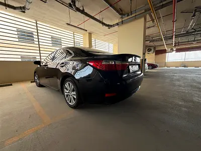 صورة 8 لـ 2015 Lexus ES-SERIES