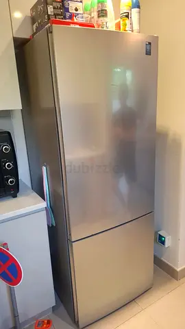 Siemens New Model Bottom Freezer Refrigerator Freestanding