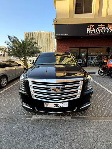 2018 Cadillac Escalade ESV - Pristine Condition - Korean Specs