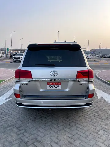 صورة 6 لـ 2009 Toyota LAND CRUISER
