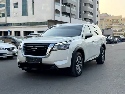 Nissan Pathfinder SV, миниатюра 4