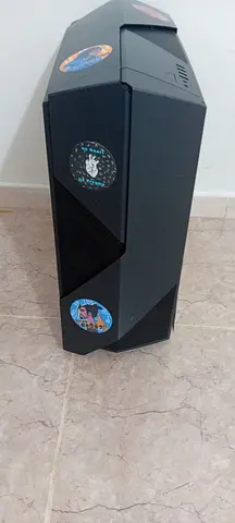 اسم الكيسة: NZXT Noctis 450 ROG Edition.