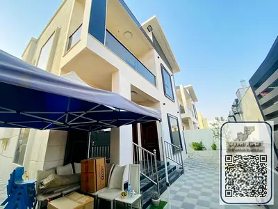 فرصة مميزة للسكن العائلي الراقي في فيلا واسعة بمنطقة الياسمين – عجمان، تتميز بمساحات مريحة وتصميم عملي يناسب العائلات الكبيرة 5غرف ماستر