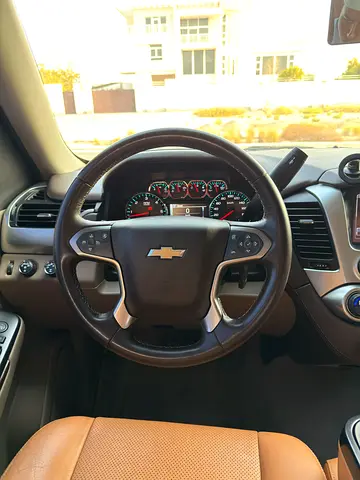 2016 Chevrolet SUBURBAN 照片 18