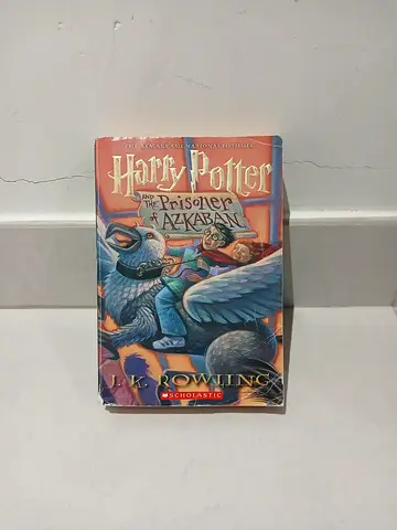Harry Potter and the Prisoner of Azkaban (Children's paperback)