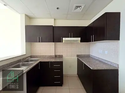 Spacious Apartment | Ready to Move | Prime location