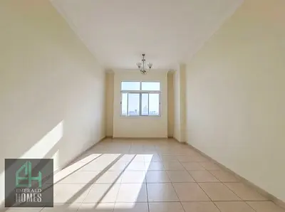 Selling price 580k | Ready to Move | Prime location