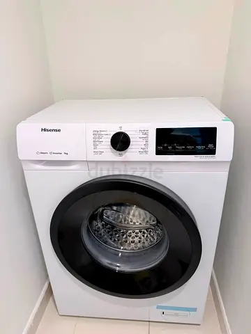Hisense 7kg Front Load Washing Machine - White, Good Condition