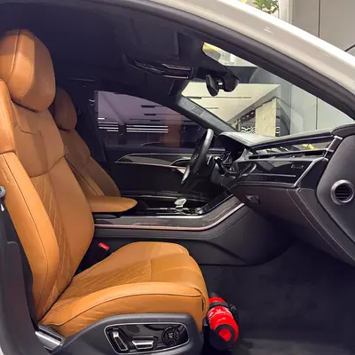 2022 AUDI S8 缩略图 12