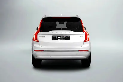 صورة 4 لـ 2023 Volvo XC90