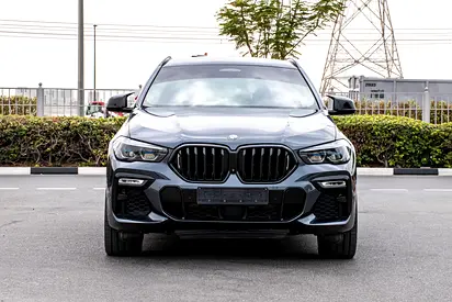 BMW X6 M50i xDrive 2023 | GCC Specs | Low Mileage | Warranty