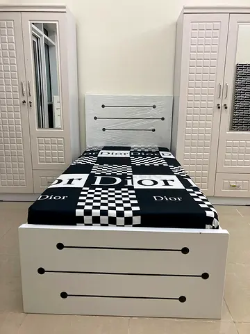 Executive Bedspace for boys near DMCC Metro Stop