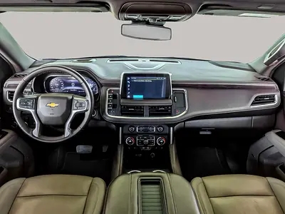 2024 Chevrolet SUBURBAN 照片 9