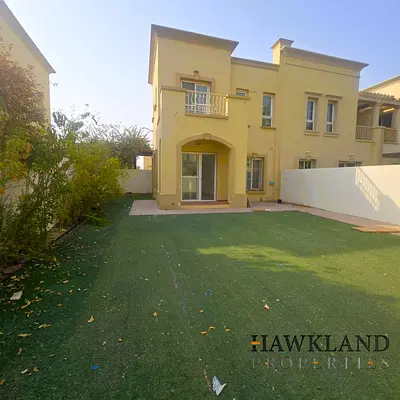 2 Bedrooms + Study | Large Garden | Semi-Detached