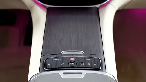 صورة مصغرة 8 لـ 2025 Mercedes-BENZ EQS