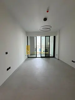 COMMUNITY VIEW | HIGH FLOOR | READY TO MOVE IN