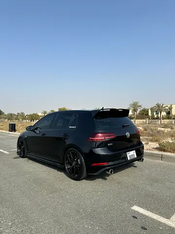 صورة 3 لـ 2017 Volkswagen GOLF GTI