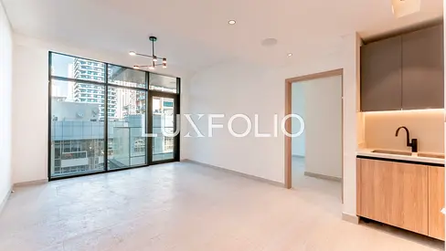 Brand New | Vacant | Handed over
