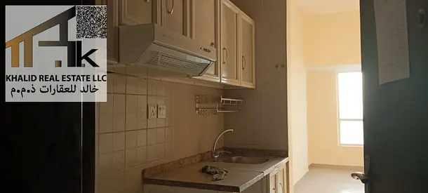 استوديو متاح للإيجار في برج لؤلؤة عجمان