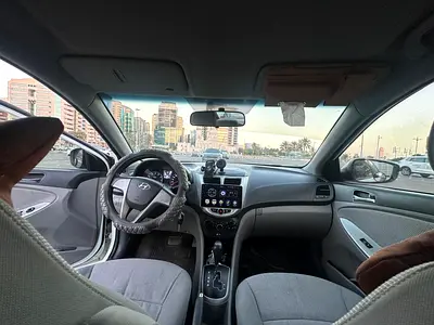 2016 Hyundai ACCENT 照片 6