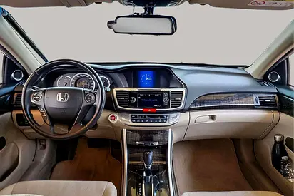 2016 Honda ACCORD 照片 9