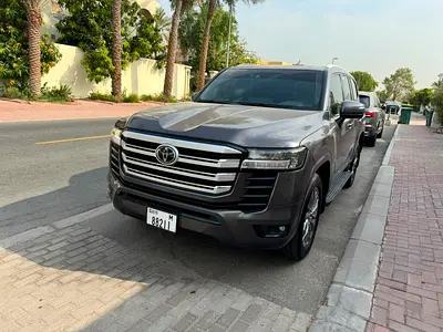 صورة 2 لـ 2022 Toyota LAND CRUISER