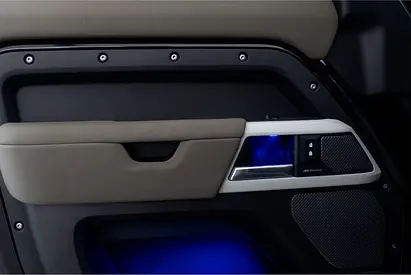 Land Rover Defender 110 SE P300, миниатюра 11