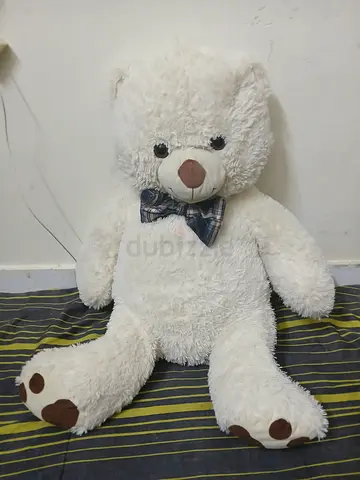 Large white plush teddy bear with bow - good condition