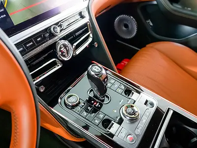 2023 Bentley FLYING SPUR thumbnail 11