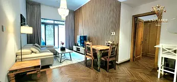 Fully Renovated 1BR with Private Garden | Furnished | Walk to Dubai Mall