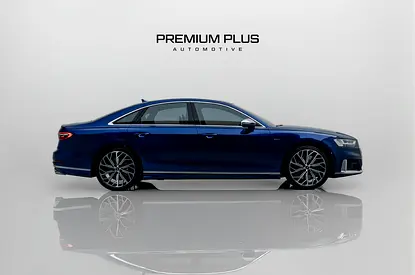 2020 AUDI S8 photo 4