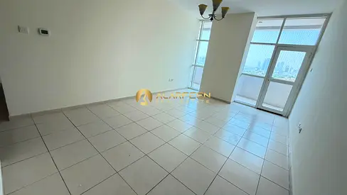 Golf & Skyline View | 2BR Apartment | Balcony