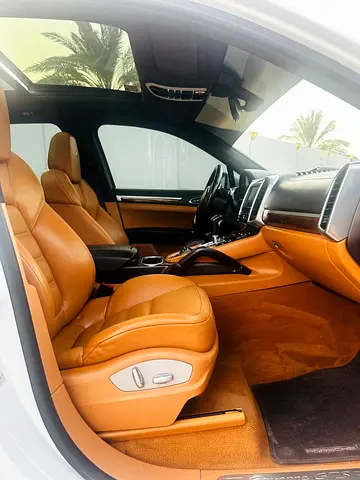 صورة مصغرة 12 لـ 2014 Porsche CAYENNE