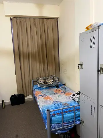 Room Sharing - Executive Bed Space ME 11