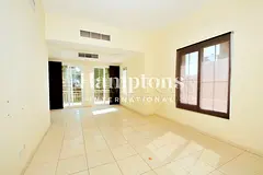 2 Bed Plus Study I Managed By Hamptons