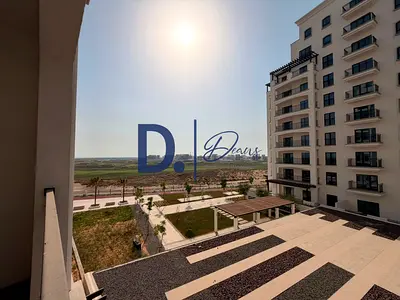 Beautiful 2BR | Prime location | Community View