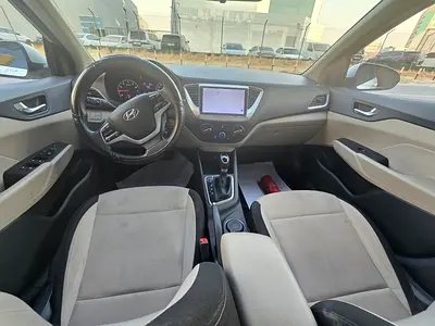 2022 Hyundai ACCENT 照片 6