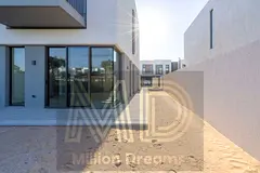 4 br Newly Handed over | Vastu | No Agents