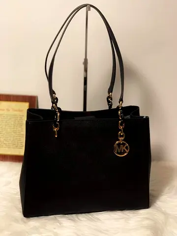Michael Kors Sofia bag