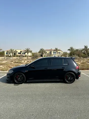 صورة 2 لـ 2017 Volkswagen GOLF GTI