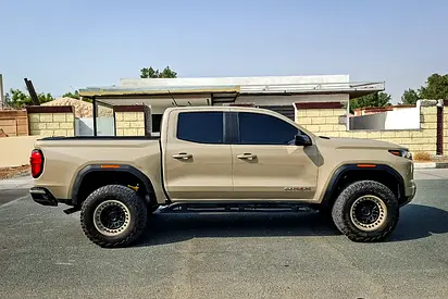 2024 GMC CANYON 照片 4