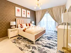Flexible cheques | Negotiable | Maids Room